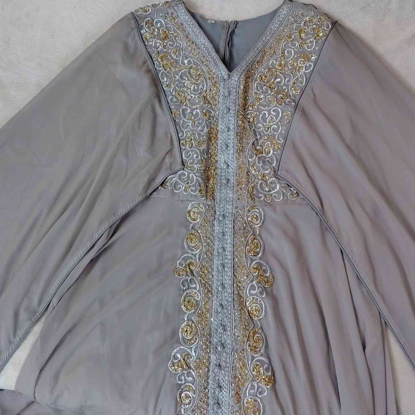 كل عام وانتم بخير💎
 عروضات العيد تنتهي بعد 5 ايام لحكو على العروضات


**إذا كنت صاحب هذا الإعلان وتريد حذفه لأي سبب، رجاءا أرسل رسالة إلى الدعم الفني**