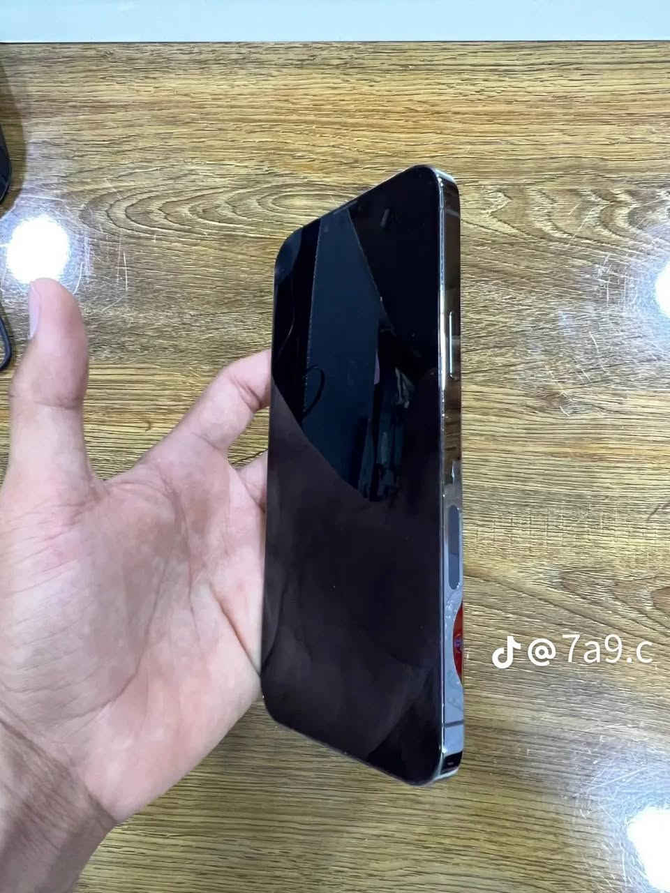 السلام عليكم مكتب محمد للهواتف النقاله
✅ايفون 13برو ماكس للبيع

✅الجهاز امريكي نموذجM
✅البطاريه 85بلاديه، ممعلايه
✅الجهاز نظيف فول مثل مموضح _بلصور الجهاز مكفول من كلشي
ا
✅العنوان النجف الحيره توصيل لكل انحاء العراق
✅السعر 775
الحجز خلال يوم اسم ورقمك وعنوانك وتثبيت طلب 5اسيا 
الاستفسار رقم واتساب ***********
تثبيت طلب 5اسيا
