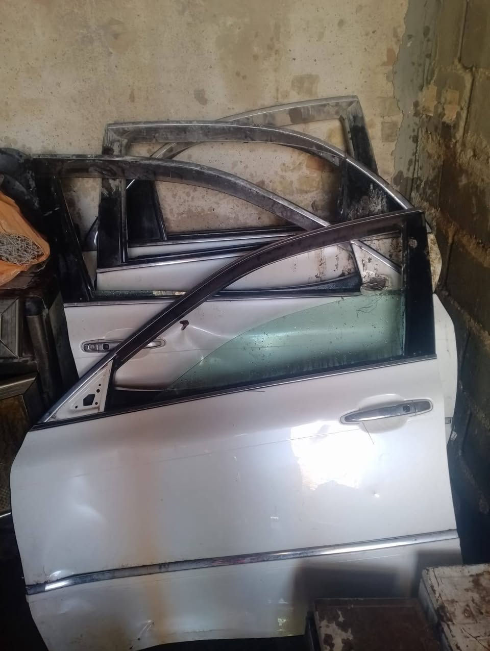 سلام عليكم بيبان ماجسته جاهزات عقول وبطاين تضرر بل كشر بصيط للاستفسار واتساب ***********
