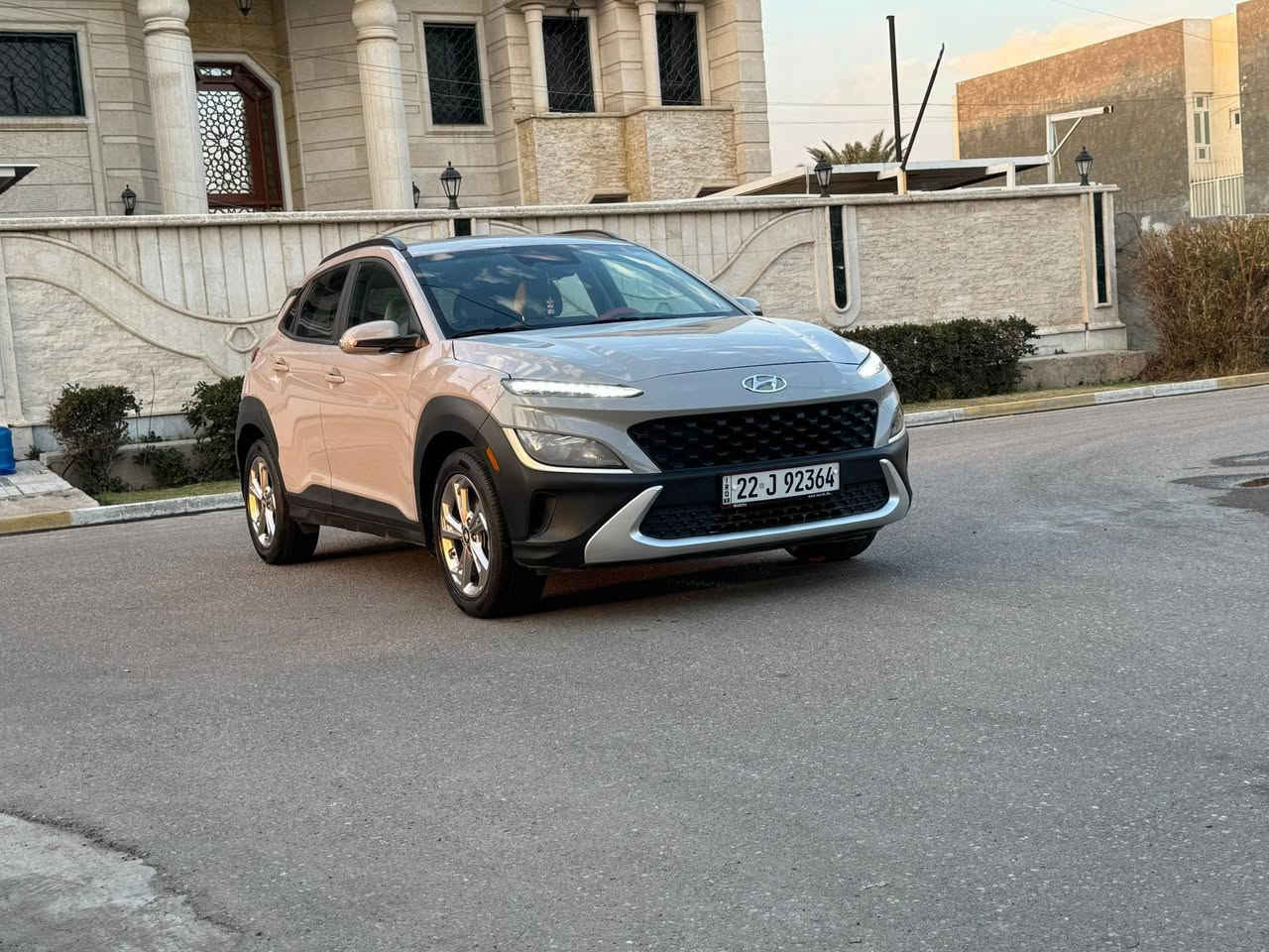 السلام عليكم 
هونداي #كونا وارد امريكي
موديل 2022
دخول جديد ماشية 38 mi
ثلاث انظمة قياده نورمل وعتيادي وسبورت
رقم اربيل الدولي الجديد هزة جديدة
حادث خشم البنيد وايرباك ستيرن فقط طاك
قطعه وحده صبغ (البنيد) فقط 
فور ويل 
بصمة و تشغيل عن بعد
شاشة كار بلي 
رادارات اماميه وجانبيه
تحديد مسار واوتو هولد
السعر 155$ وبي مجال بسيط
رقم شمالي اربيل انكليزي

 للاستفسار
***********
مكان بغداد
