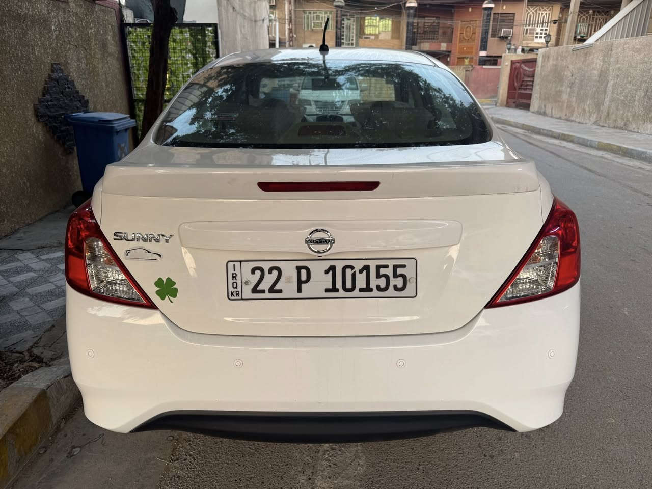 السلام عليكم 
نيسان صني 
موديل  2025
ماشيه 13 الف 
مكفوله كفاله 
سعر   130 بيه مجال سعر رقم الهاتف ***********
