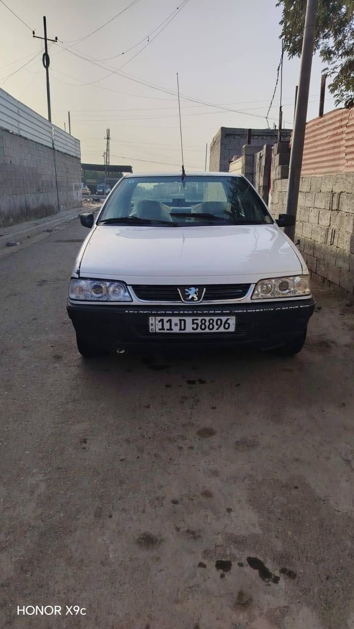 بيجو راوى للبيع جديده بمعنى الكلمه كفاله من ضربه صبغ رقم بغداد الإنكليزي تحويل مباشر محرك كير جديد كفاله السعر 35 ورقه وبيها مجال العنوان بغداد حي النصر الاتصال على الرقم ***********
