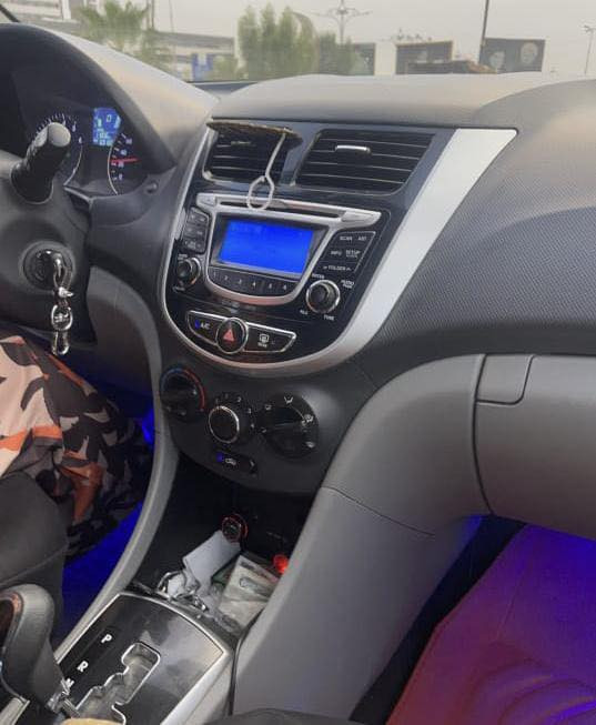 السلام عليكم هونداي اكسنت 2014 خليجي مكفول من ضربة القوية مواصفات تحكم بالستيرن فتحة بالسقف محرك 1600 السيارة جاهزة ماشيه 78 الف حقيقي سنويه 2028 بصرة بأسمي السعر ٩٥ $ العنوان البصرة الجزائر شارع الفرسي مقابل مدارس العمران 
***********
