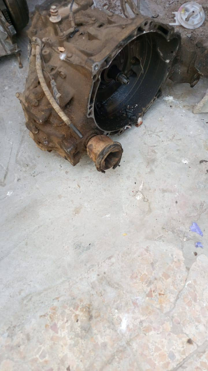 سلام عليكم من رخصت الدمن مكينه وكير كورلا بكانتو شغال بس ابيع كوم حديد 550 وراديتر ومراوح عدد3. 75وتايرات حجم 15 125وبيهن مجال لشراي مكاني بصره خور الزبير


**إذا كنت صاحب هذا الإعلان وتريد حذفه لأي سبب، رجاءا أرسل رسالة إلى الدعم الفني**