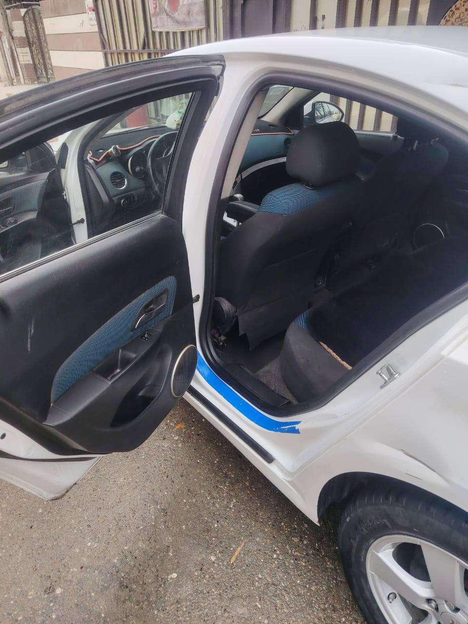 كروز موديل 2011 بيهه 3قطع صبغ
المكينه بيهه تبخير بسيط حداديه جيده تايرات جيده السياره حلوه ب55وبيهه مجال بسيط ***********
