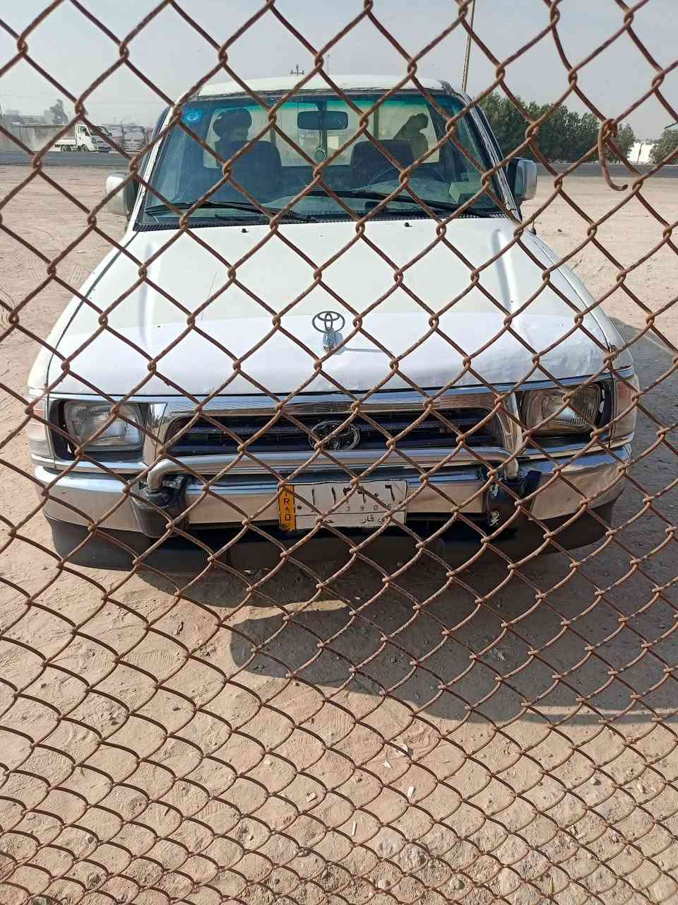 سلام عليكم بكم تيوته مودل 200سياره جهازه كهربيات كله شغاله من ليد ليك ليد  سنويه ما منتهيه تندهي 29 رقم نكلزي  مكنه وكر حلوات شصي نضيف تبرد شغال سياره متجيه سعره 55 لاستفسار ***********
