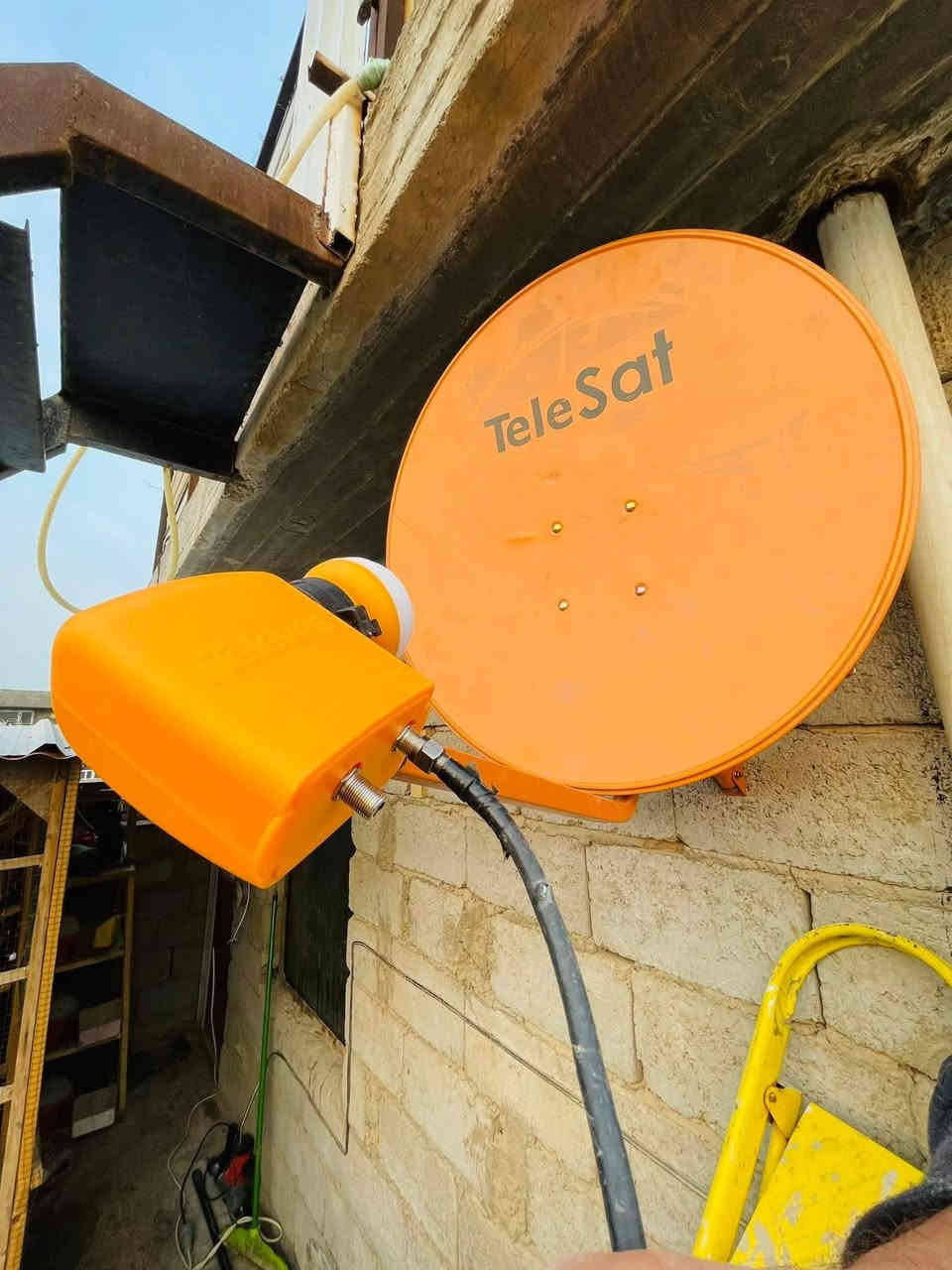 تنصيب صحن نايلسات بعمل احترافي متقن
تثبيت الصحن براغي 
خدمات احمد للستلايت
للتنصيب الاتصال ☎️❤️
***********
***********
اهالي قضاء العزيزية📍
