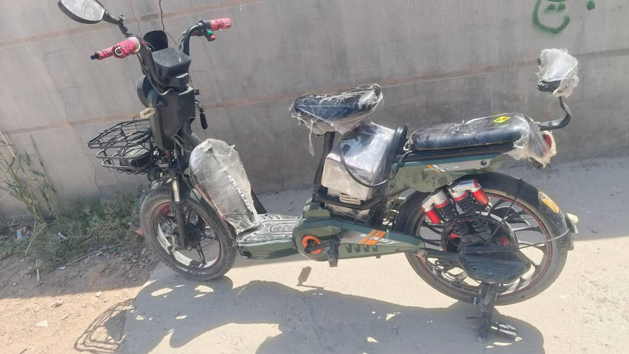 دراجه شحن لـلــبــيــع 5 بطاريات ونظيفه كلش استفسار*********** الرمادي, الأنبار
