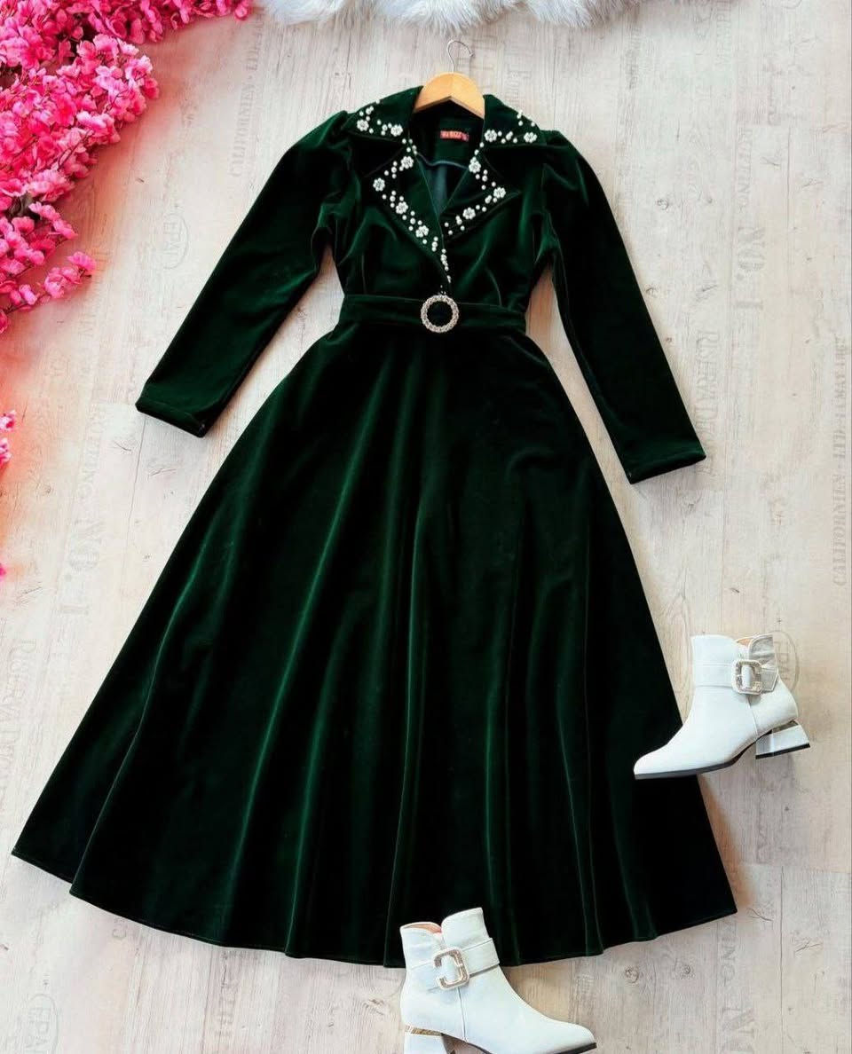 الاستفسار والحجز فقط واتساب+9647775744834
السعر 35..مخمل
38 الى44


**إذا كنت صاحب هذا الإعلان وتريد حذفه لأي سبب، رجاءا أرسل رسالة إلى الدعم الفني**