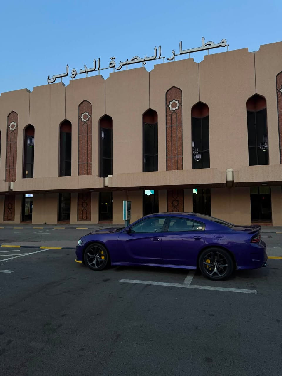 سلام عليكم اخوان المزيون للبيع💜🔥
جارجر١٩ خليجي هارلم كفاله ما عده بارد كد اصبع السياره GT فتحه ماشيه ١٠٦ كيلومتر بنفسجي مميز اربيل بسمي اخوان السياره من الاخير حب وزواج وحبانيه مكانه ميسان مركز ٢٦٠$
*********** ممتواجد ع الفيس
