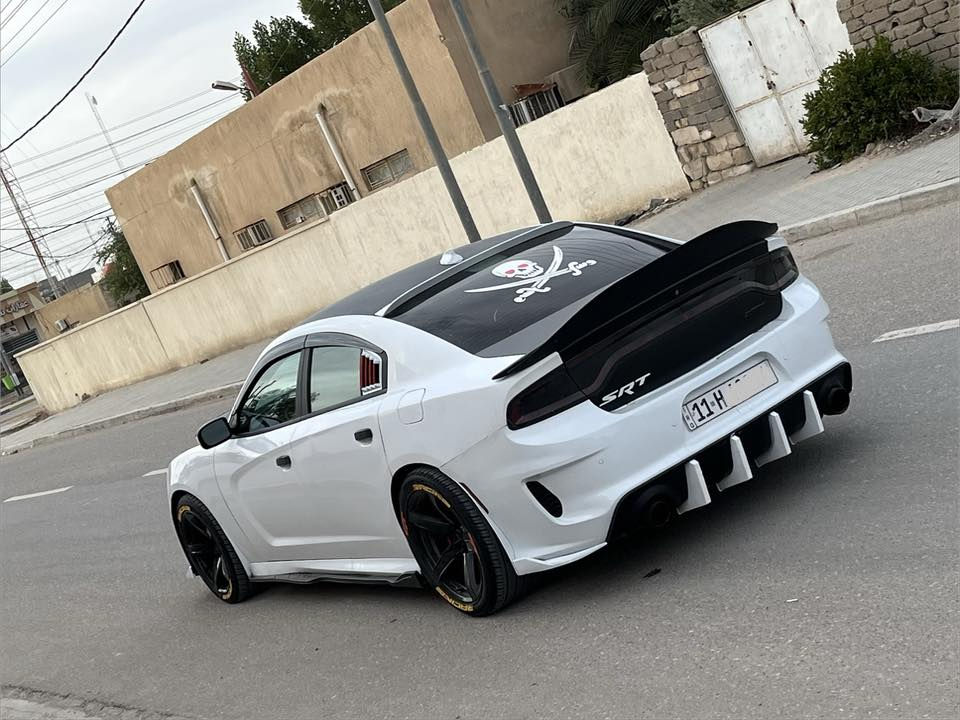 سلام عليكم من رخصه الادمن ( البيع دوج جارجر /SRT6400scat pack موديل (2016) اصل رقم بغداد الدولي مشروع وطني سنويه جديده باسمي تحويل ثاني يوم السياره وارد امريكي  اجت من امريكا بيهه قطع 4 كلير  بدون  دواخل او ارباك بجم بلاد كفاله وبدون أي ظرر داخلي شواصي اولغود مكفوله مكينه وكير بلكارتون 
مواصفات السياره 
1/ مكينه وكير 6400 جدد
2/ تبريد امامي خلفي 
3/اكسل قفل SRT
4/ فجوج برمبو 6 بستم
5/ درايف مود SRT 
6/  شفتات ستيرآ 
7/ كزوز موبار صوت طرب 
8 /  كامره خلفيه 
9/ حساسات خلفيه 
10/ كشنات جلد تدفئه تبريد 
11/ خزن ميموري 
12/ تخم ويل نجمه خسفه قويه اصلي تخم تاير 315 والامامي275   
13/ولف حماوه ريسنك 
14/ بلكات ريسنك 
وباقي مواصفات السكات معروفه والسياره جديده اوجاهزه من كلشي على أيدي استخدام شخصي وماشيه ( 100) الف فقط جاهزه ع الأخير ومصروف عليهه كلش هواي  #####@@ سياره امبرمجه سيفتي عل بانزين   عادي محسن مو مشكله سياره خيرمن الله جاهزه من كلشي مواصفاته معروفه فول عده فتحه سقف للعلم صور حديثه اليوم  والسعر مناسب بلعافيه لي ياخذه لان متعوب عليه السعر (175) اوبيه مجال  قليل ماكو هيج سعر رقم الهاتف (***********) اثير (***********) الشراي يتصل ويدلل مكاني ( البصره قضاء المدينه اي ستفسار عل رقم ) وأنه بخدمتكم
