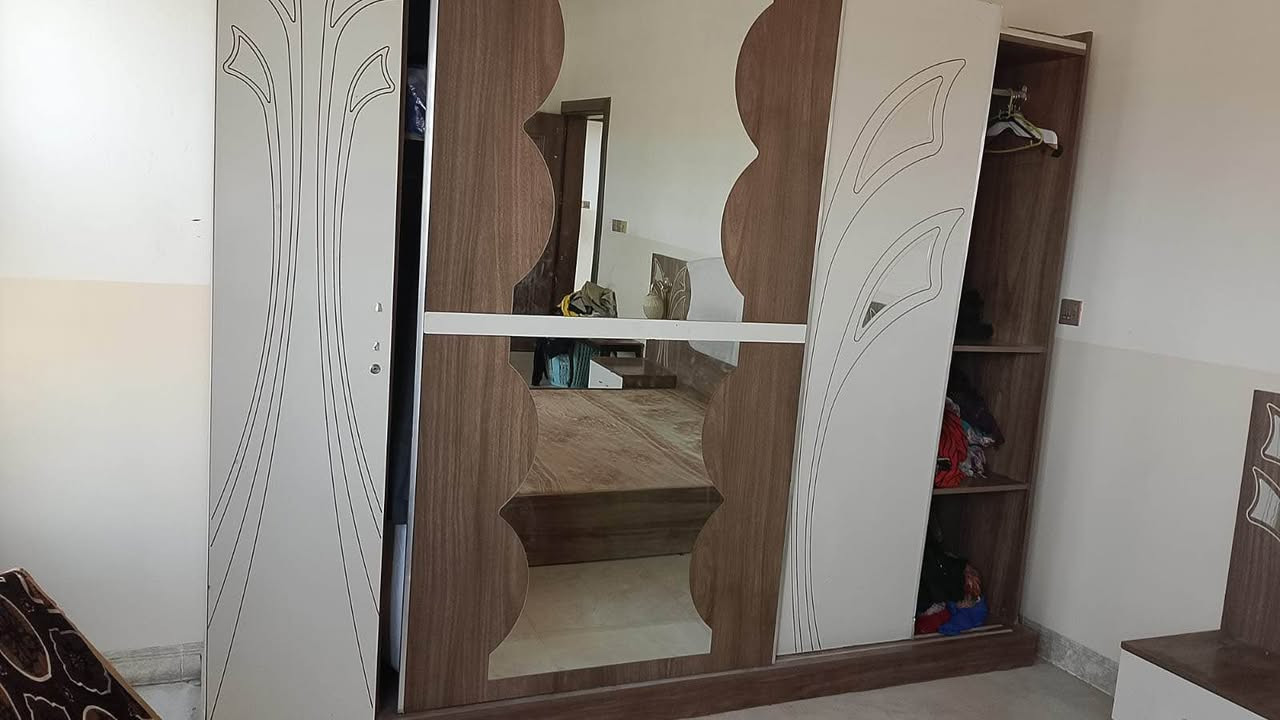 غرفه نوم للبيع5 قطع300 وبي مجال شراي تعال خاص Singapore


**إذا كنت صاحب هذا الإعلان وتريد حذفه لأي سبب، رجاءا أرسل رسالة إلى الدعم الفني**