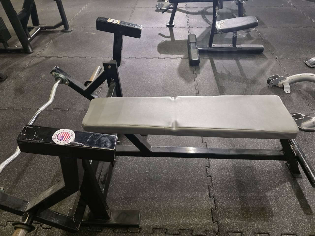 دواخل و خوارج مزدوج ٦٠٠ الف
باك ارج و مصطبة بلوفر ٥٠٠ الف
***********
اربيل
