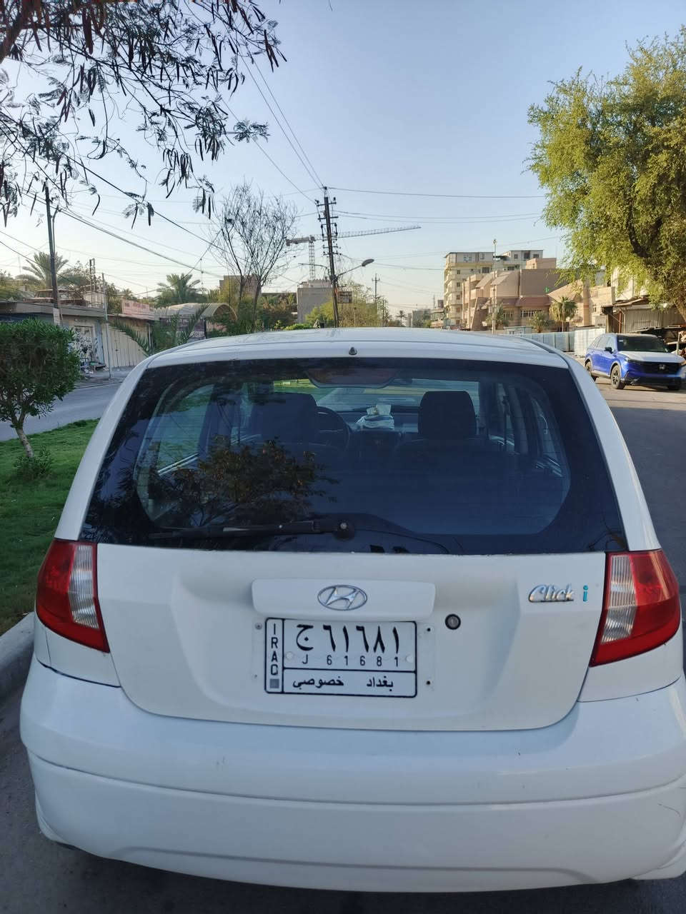 سياره هونداي جيتز كوري نزلت سعره ٤٣ قفله وسياره جنت عارضه ٤٨ وصلت هوايه ٤٠ و٤٣ التخدمه يتصل ممتواجد على النت  امانت الله مبعته   كير اوتماتيك محرك ١٦٠٠ صبغ عام نكاد جان بيه وطخات موديل ٢٠٠٦ بيه خيط بخار بدون تنقيص وجاهزه سياره صدر باتري تايرات جدد  مكانه الكراده  فقط مكانه الكراده المسبح رقمه بغداد سنويه ساقطه مشروع وطني ***********
