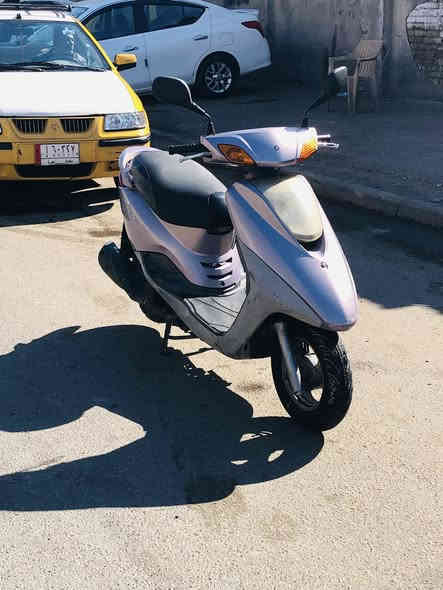 ‏دراجة فريز مكفولة كفالة عامة كفرات اصلية مكينة ما مفتوحة المكان الرحمانية جعفر السعر 800 وبيها مجال 
***********
