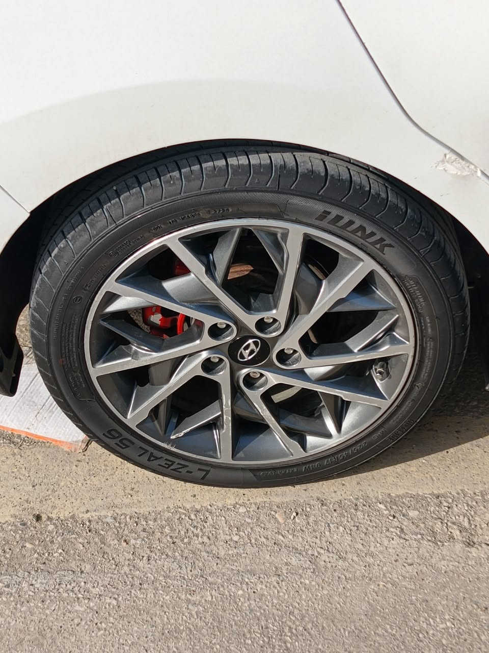 السلام عليكم عندي هذا الويل اريد اراوسه بويل 20خليجي وانطي فرق 
هذا رقمي ***********
