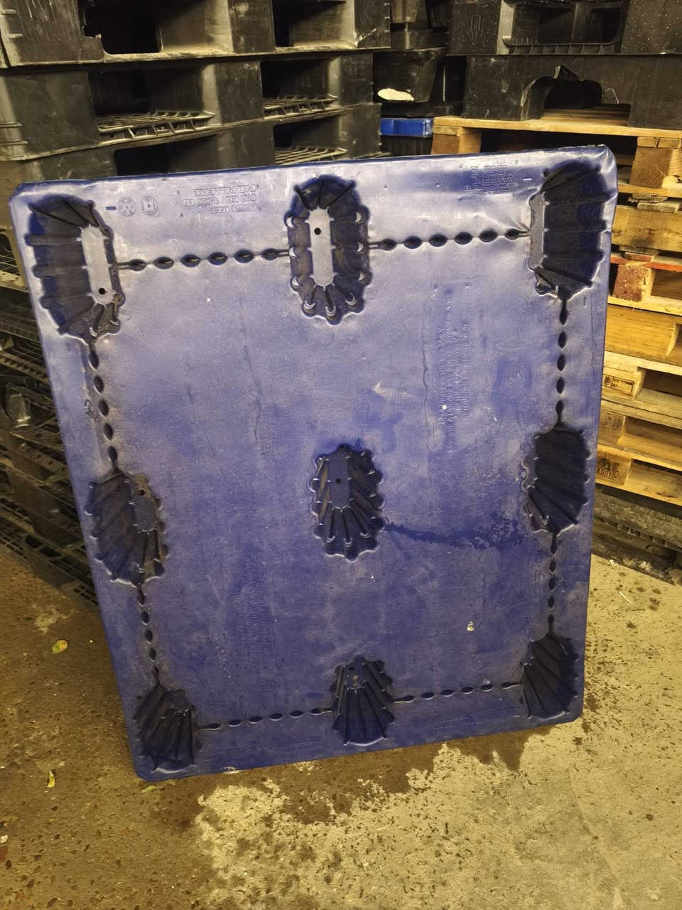 السلام عليكم 
سكيبات بلاستك عددهم ما يقارب 40 قطعة
الي ايخدمنة هاذ رقم الوتساب
***********
بغداد الشعلة
