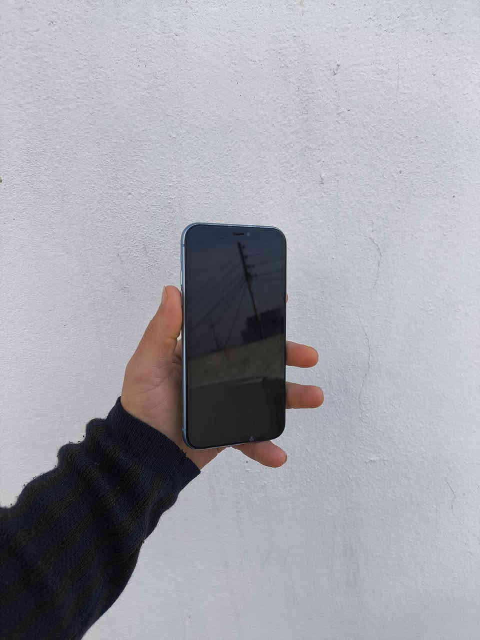 📱 ايفون XR للبيع
💾 الذاكرة: 64GB
🔋 البطارية: 100% (مستبدلة أصلي)

✅ الجهاز شغال 100% بدون أي خلل
🖥️ الشاشة: أصلية مال جهاز
🙂 فيس آيدي شغال طبيعي
📸 الكاميرات: كلهن شغالات تصوير واضح
🔊 الصوت: واضح وقوي
📳 الهزازات: شغالات طبيعي

⚠️ ملاحظة:
الجهاز بي ضربة بالكلاس، وياها سواد خفيف بالشاشة
❗ السواد ما يأثر على الاستخدام ولا يبين أثناء الاستعمال

💰 السعر: 100 ألف
🤝 مجال بسيط للشراي للجادين فقط

📍 الموقع: الموصل – الأيسر
📞 اتصال أو واتساب: ***********
✉️ خاص مفتوح
