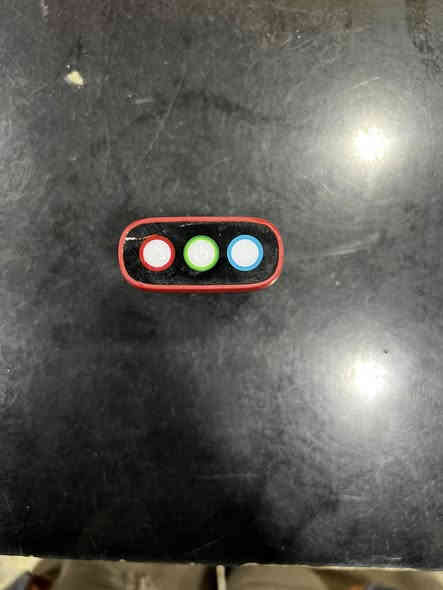 جهاز فحص سيارات – التحديث (الاشتراك) منتهي
✔️ المواصفات:
 • يعمل على جميع سيارات OBD2
 • فحص محرك – قير – ABS – Airbag
 • يعمل عبر البلوتوث مع الهاتف
 • حجمه صغير وسهل الحمل
 • الجهاز يحتاج تجديد اشتراك فقط ليشتغل فحص شامل
ل تواصل ***********
