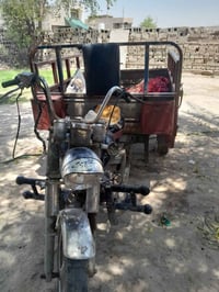 توكتوك