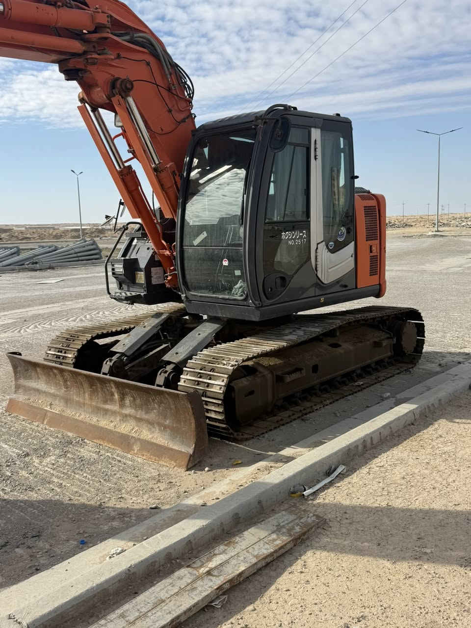 سلام  عليكم حفاره  زت أثريه  موديل 2011كفاله   عامه دخول جديد منفيز  لاستفسار ***********
