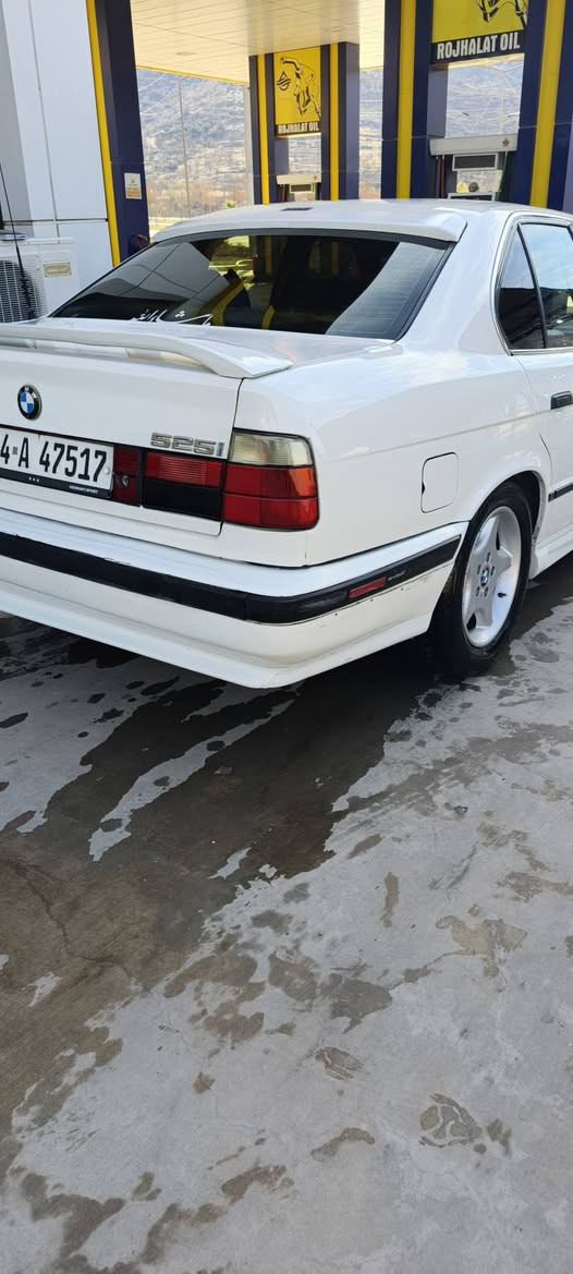 موديل،، 91،، حجم،، 525،، كبس،،فول،، گئرو مكينه سرت
گئراوتوماتيك،، تبريد،،، سلايد،، رقم جديد،، سنه وي جديد،،،،هه مي شرت،، طخم جديد،، تاير جديد،، سعر،، 70،، مجال،، ت،، *********** دهوك, العراق
