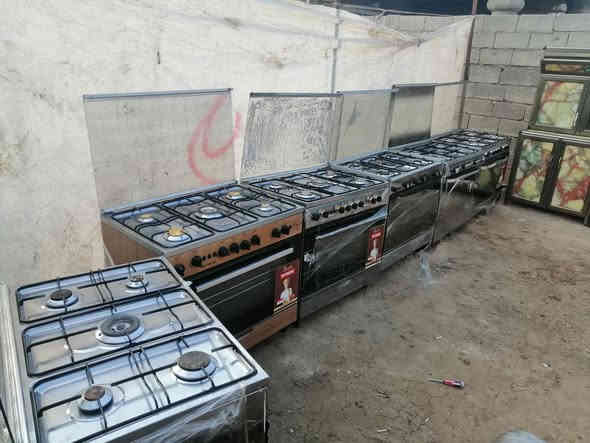 *********** ***********
