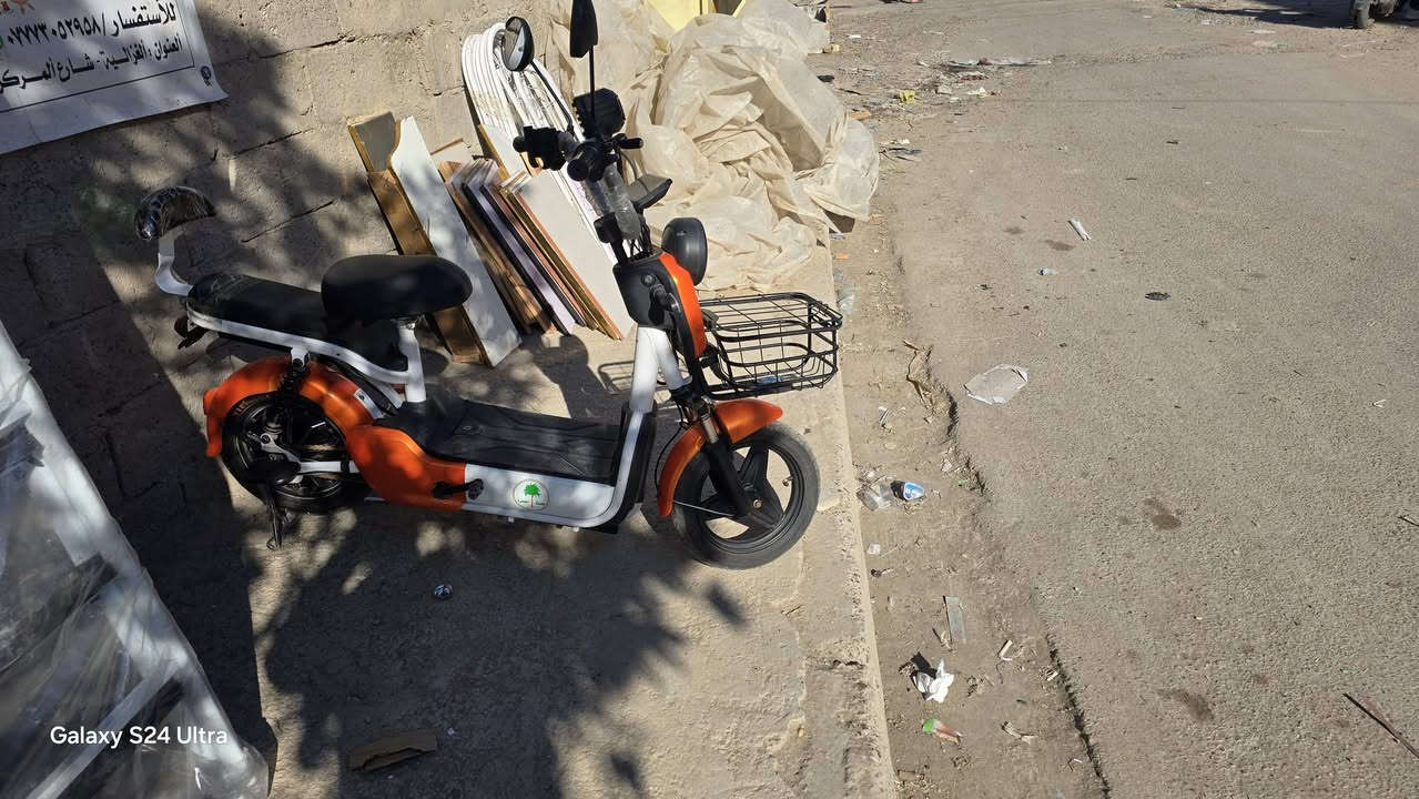 دراجه شحن للبيع استخدام قليل دراجه نضيفه اي نقص ما بيه
السعر ٢٢٥ الستفسار ***********
