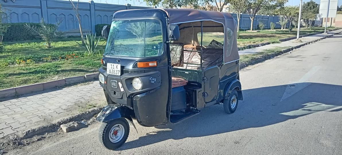 السلام عليكم تكتك للبيع موديل 2021 كفاله لسعر 8500 رقم نكليزي بغداد مكاني شهداء البياع ***********
