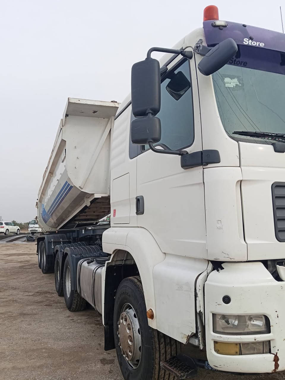 سلام عليكم للبيع مان تيكا 2003  سكس فحل قلاب بلادي مجموعة جيف كير قليج بلادي مكفولة  كفالة عامة من الدعامية الى دعامية مكينا 410 بم او نوزل ثلاث محاور مربوطة راس عربانة سنوية جديد بسمي تخم تاير جديد العربانة ذرعة 26 متر رقم الهاتف ***********  
العنوان ديالى
