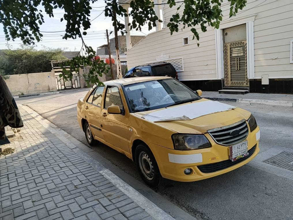 شيري 2016
سيارة جاهزة 
مكينة وكير حلوات 
تبريد شغال ثلج 
حدادية جاهزة 
السيارة مابيها نقص 
جام كله كهرباء يشتغل 
سعرها 28 وبيها مجال 
*********** البصرة, العراق
