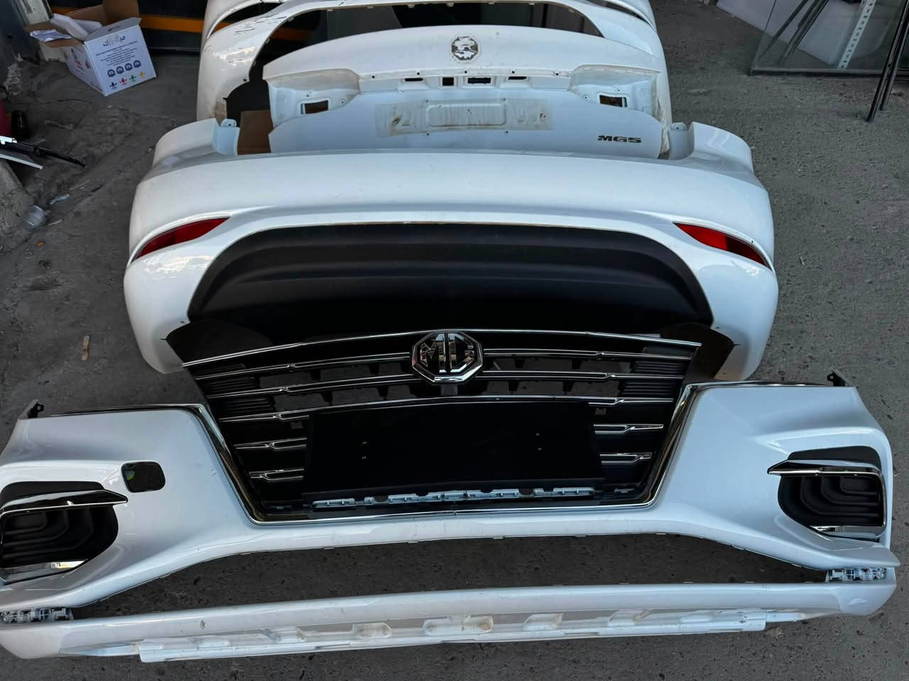 لدينا كل مواد الاحتياطية الصينية MGGT MG5 MGzs
***********
