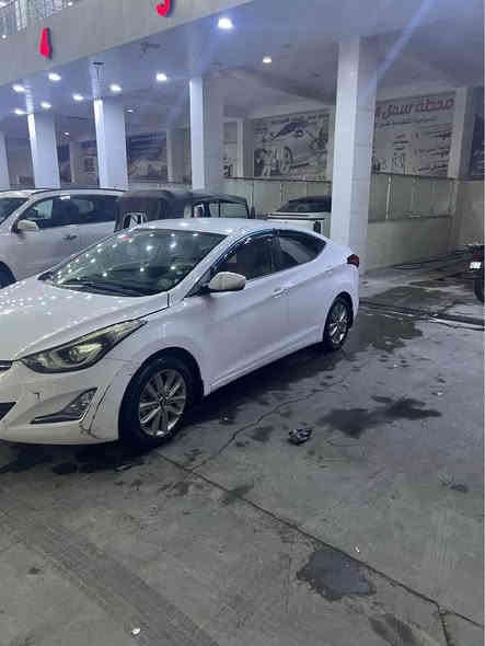 سلام عليكم شباب هونداي لانتره مديل 2016 وارد كوري بيها 3قطع صبق بدون دواخل الكوري بعد معروف بي صبغ سياره حلوه او نضيفه يرادلها ترتيب شوي ماشيا 150 حقيقي لأبيها ضربه ولا تبديل  سعر 110 مجال قليل كلش حك جيه رقمي *********** شراي يتصل مكاني حيانيه البصرة
