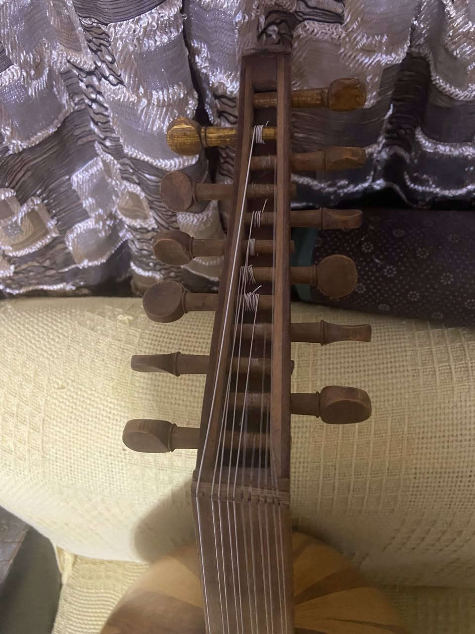 عود عراقي للبيع السعر 300 المكان بغداد


**إذا كنت صاحب هذا الإعلان وتريد حذفه لأي سبب، رجاءا أرسل رسالة إلى الدعم الفني**