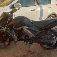 دراجة يابانية • يونى ٥ • هوندا كايم