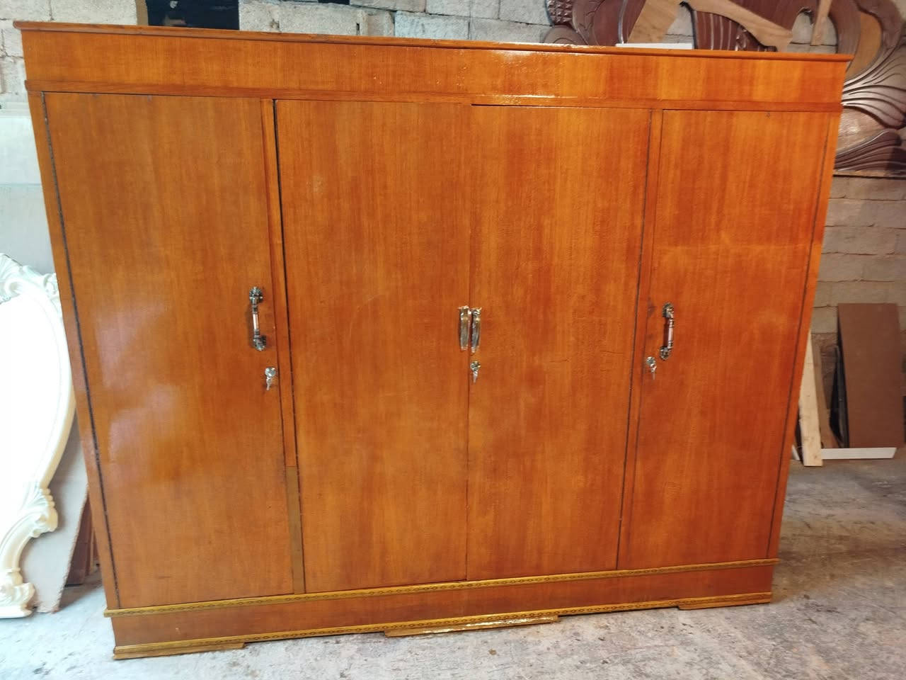 كنتور للبيع حطاطه شرط الخشب الثقيل السعر المطلوب 300 وبي مجال مع نقل وشد


**إذا كنت صاحب هذا الإعلان وتريد حذفه لأي سبب، رجاءا أرسل رسالة إلى الدعم الفني**