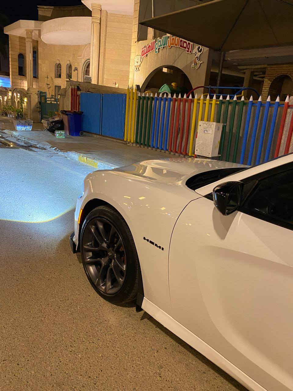 جاجر RT plus 2020 فول بيها جاملغ ايمن بدون ايرباك
عداد المسافه : 130 الف مايل 
السعر: 265
بغداد اليرموك


**إذا كنت صاحب هذا الإعلان وتريد حذفه لأي سبب، رجاءا أرسل رسالة إلى الدعم الفني**