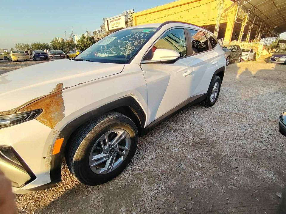 توكسان موديل 2025امريكي شكل الجديد ضرره موضح بالصوره بدون ارباك ماشيه 14 الف
مرقم شهداء قادسيه وكاله عامه من المالك الضرر صبغ طرف البنيد فقط
بدون دواخل
السعر 200$$وبيها مجال
للاستفسار الأتصال***********
