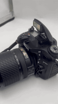 السلام عليكم 7100 للبيع  كسر سوك
نظافه فوللل موضحه بالفديو 

شتر 18k

عدسه18-140

كرب 

شاحنه 

بطاريه 

رام 

بيه مشكله فقط الفلاش ماينسد وفطر من جوه موضح بالصور وماماثر اي شي عل الكامره 

السعر 275 الف قفل قفل 

ذي قار سوق الشيوخ 

***********
