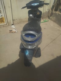 كامكو ياباني قبل كم يوم مطلحه من الحاويه ومتوازي ع بيع 425وبيه مجال 07...