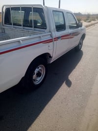 نيسان بيكب • ٢٠٠٨ • سنوية جديدة