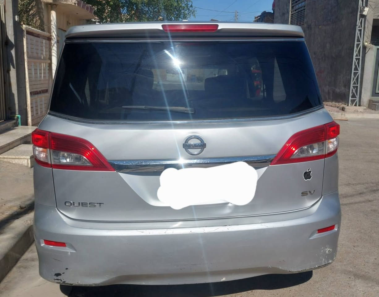 نيسان كويست 2013 مثل ما موضح بالصور سياره كير مكينه خير من الله الشراي يتصل على هذا الرقم واتس اب  بي ***********
