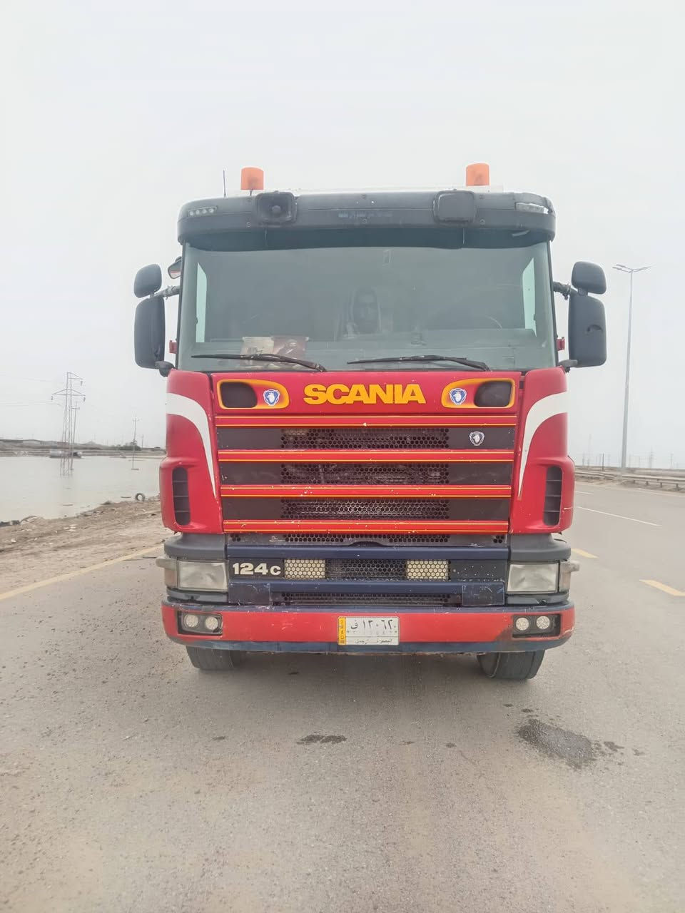 سلام عليكم للبيع سكانية 2003 رقم بصره بسمي تحويل مباشر مكينه انجكتر تخم تاير سياره كامله ومكفوله مكاني بصره رقم الهاتف ***********
