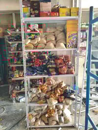 ميز حديد • كاونتر