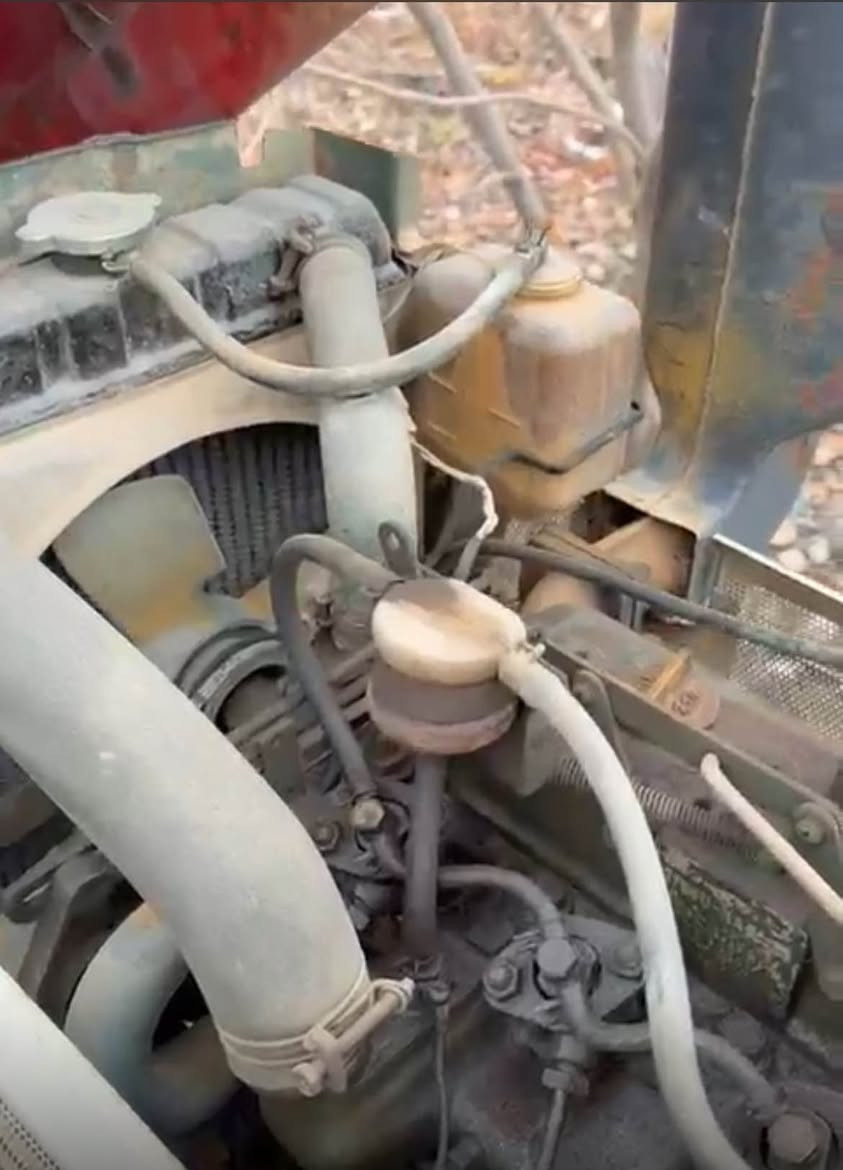 تەراکتۆر یەرمان یابانی ئەصل
مۆدێل ٢٠٠٢
٣ پستۆن 
خەرماشەی لەگەڵە
تاک ئەکسلە ٤ گێرە
ژمارەی مۆبایل:*********** أربيل, العراق
