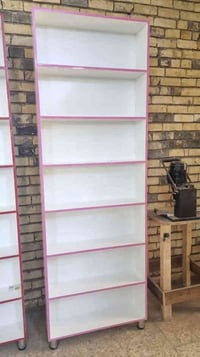 رفوف جدد مستخدمات اقل من شهر عدد 3 اخذتهن 240 الف للبيع بسعر مناسب 079...