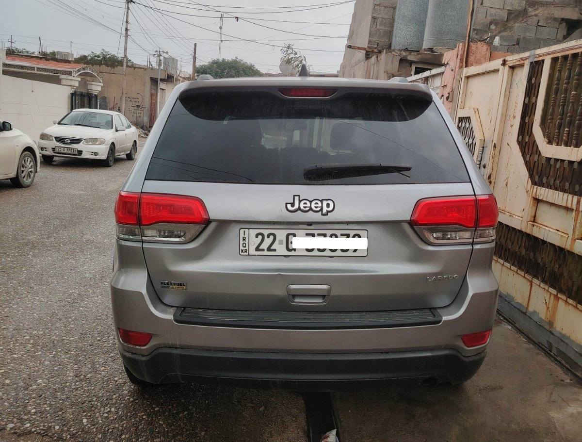 جيب لاريدو 2014 المرغوب يشتغل على اي بانزين كير محرك شرط بدون عيب بدون فتح مواصفات دخول ذكي بصمه ابواب بصمه تشغيل شاشه كبيره كرسي كهرباء شفتات ستيرن مثبت سرعه تحكم جهتين ستيرن تبريد مركزي بدون فورويل سياره داخله كلين بدون صبغ بدون تبديل فقط مكانين بارد بسيط رقم اربيل دولي سنويه بسمي لل٢٩ سياره جاهزه بدون اي مصرف سعر٢٢٥
***********
