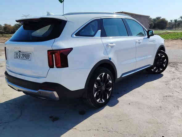 سلام عليكم 

سورنتو للبيع او مراوس

ماشيه 2500 زيرو دهن شركة بيها 

ويل 20 بانوراما داتا شو 

رقم بغداد الدولي الجديد مداور ثاني يوم 

كامره اماميه وخلفيه 

مكفوله كفاله عامه من زلق ضمان الدوليه 

6 سلندر 7 راكب 3 قطع تبريد 

GPS/ شاشه كبيره / شاشه متصل 

كير موس / سايد ابريك بصمه 

كشنات كهرباء / جنطه كهرباء 

حساسات إماميه / حساسات خلفيه 

شاحن وايرلس / عداد اكتروني 

برد أبواب خلفيه / تحكم استرين / مثبت سرعه 

تشغيل عن بعد /  باقي مواصفات معروفه 

بصمه عدد 2

🔺مغلفه كشنات وأرضيه جلد 

سياره جاهزه الف ماتصرف عليه  

السعر 358

*********** واتساب
