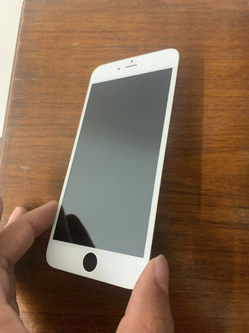 السلام عليكم
شاشة ايفون 6 بلص للبيع
شاشة اصلية مال تفصيخ شرط 
الشاشة شرط طبع ما بيها وأي خلل ما بيها 
ادفع سعر عجبني ابيعك 
مكاني ايسر حي المزارع قرب مستشفى السلام 
للاستفسار ***********
