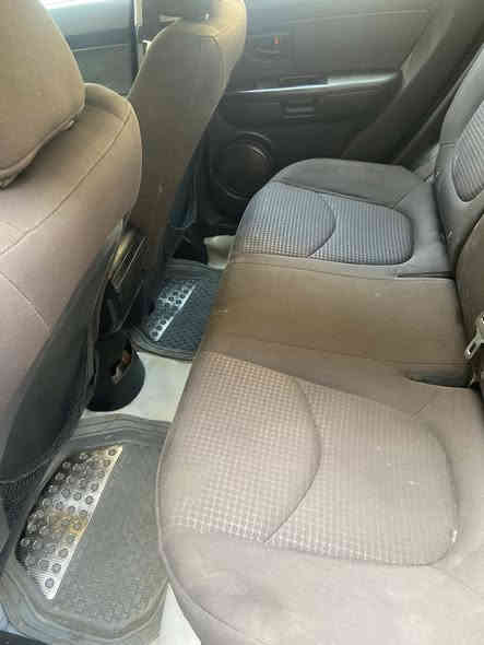 السلام عليكم 
كيا صول موديل ٢٠١٢
بأسمي بغداد
رقم وهزه وسنويه جدد
السيارة بيهة جراد 
السعر 85 
مكاني بالجادرية
علماً السيارة البجم مغلق فابلون اسود
***********
